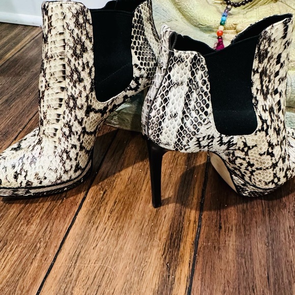Michael Kors Genuine Snakeskin Animal Print Platform Boots - Picture 10 of 13